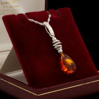 Antique Vintage Deco Style Sterling Silver Baltic Amber Pendant Necklace 5.  7g