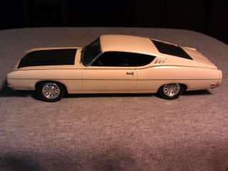 1/25 Scale Adult Built 1969 Ford Torino