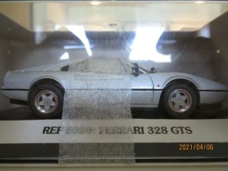 1:43 Starter Ferrari 328 Gts Silver E020