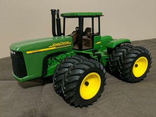 1/16 John Deere 9420 4x4 Tractor 2
