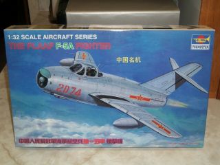 Trumpeter 1/32 Scale Pla Air Force F - 5a Fighter W/detailed Engine