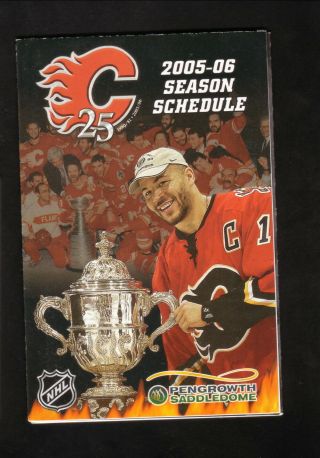 Calgary Flames - - Jarome Iginla - - 2005 - 06 Pocket Schedule - - Ford Fusion