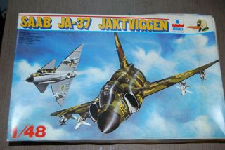 1/48 Esci Saab Ja - 37 Jaktviggen Swedish Jet Fighter Bad Box & Decal Kit Good