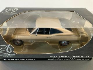Ertl American Muscle Authentics 1967 Chevrolet Impala Ss,  1:18 Scale,  Gold.