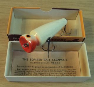 Vintage Ca 1950 Fishing Lure " Bomber Bait Co " 1301 Knothead W/box