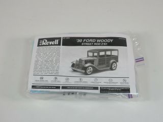 Revell 1930 Ford Woody Street Rod 2 