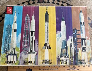 Amt Vintage 5 Piece Nasa Rocket Set,  Saturn V,  Apollo Spacecraft & More Kit