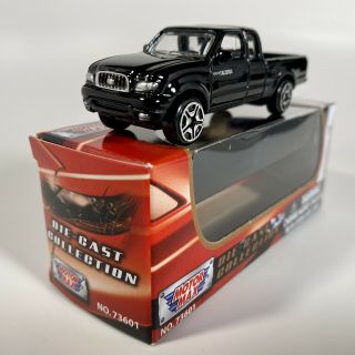 Motormax (6053) Toyota Tacoma 1:64 Diecast Pickup Truck Black W/ Box