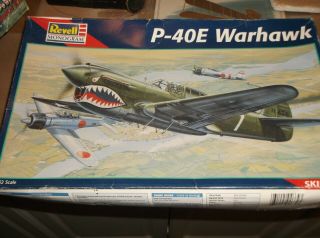 Revell Monogram P40 - E Warhawk 1/32nd Scale