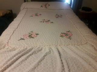 Vintage Cabin Crafts Chenille Bedspread Twin Skirted White W/ Pink Flowers