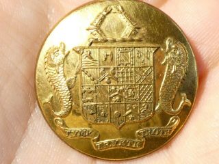 Antique Gilt Livery Button With Coat Of Arms Trevelyan Family? 25mm 22