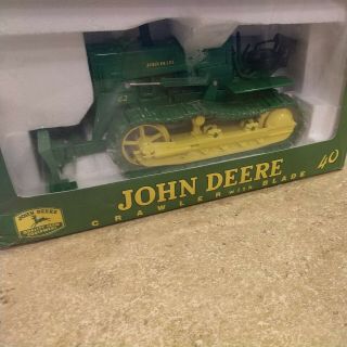 John Deere Model 40 Toy Crawler With Blade " 1999 Plow City " 1/16 Scale,  Nib