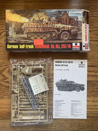 Esci Hanomag Sd.  Kfz.  251/16 German Wwii Half - Track Kit 8055 1/72 Scale
