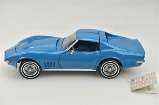 Franklin 1968 Chevrolet Corvette Chevy 427 Coupe T - Top 1:24 Scale Sting Ray