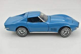 Franklin 1968 Chevrolet Corvette Chevy 427 Coupe T - Top 1:24 Scale Sting Ray 3