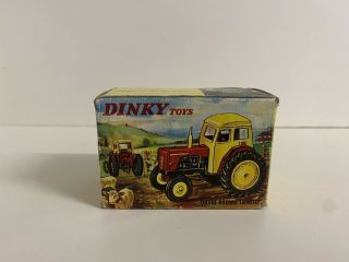 Dinky Toys David Brown Tractor 305,