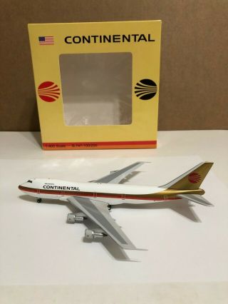 Bigbird 1:400 Continental Airlines Boeing 747 - 200 N78019 " Red Meatball "