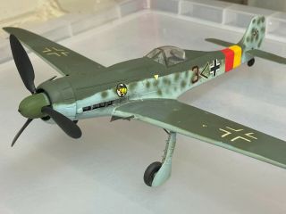 Focke Wulf Ta.  152,  1/48,  built & finished for display,  fine,  airbrushed 3