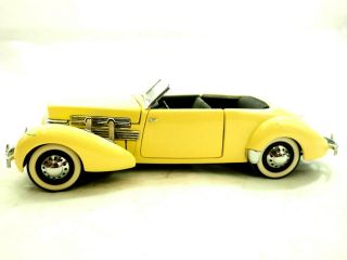 Franklin 1937 Cord 812 Phaeton Coupe Die Cast Car 1:18 With Paper