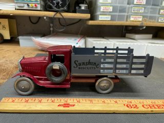 Metalcraft Sunshine Biscuits Delivery Truck