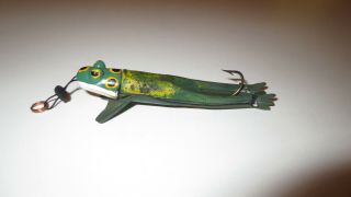 Tuff Vintage No Wheel - Front Legs Dive Lip - Internal Body Gee - Wizz Pull Frog Lure