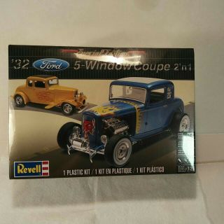 Revell 85 - 4228 ‘32 Ford 5 Window Coupe 2’n1 Model Kit - Nib - 1:25 Scale