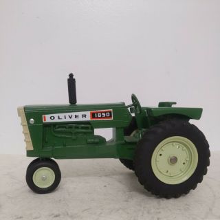 1/16 Ertl Farm Toy Oliver 1850 Tractor Repaint