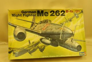 Vintage Revell German Night Fighter Me 262 Model Kit 1/32 Scale Airplane Plane