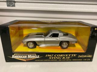 1/18 Ertl American Muscle 1967 Chevrolet Corvette Sting Ray Coupe Silver