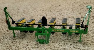 1/16 John Deere 1700 Max Emerge Plus 6 Row Planter Farm Toy Tractor Implement