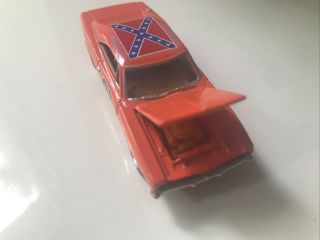 JOHNNY LIGHTNING THE DUKES OF HAZZARD 1969 DODGE CHARGER GENERAL LEE 1:64 21 3