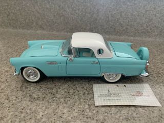 Franklin 1956 Ford Thunderbird 1:24 Scale With And Paperwork