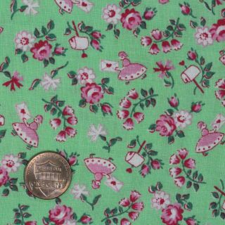 1/2 Yard Vintage Fabric 34 " Wide X 18 " Green With Pink Ladies Novelty