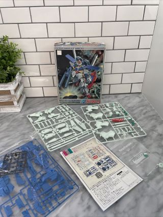 Msz - 010 Zz Gundam 1/144 Scale Model Kit