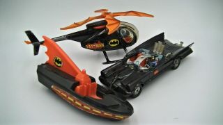 Vintage 1976 Batman Corgi Batmobile,  Batboat & Batcopter Gift Set Gs 40 Fair Cdn