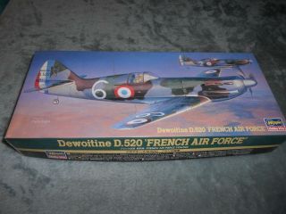 Hasegawa 51347,  1/72 Dewoitine D.  520 French Air Force Plastic Model Kit