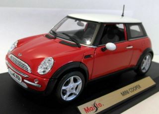 Maisto 1/18 Scale Diecast - 31619 Bmw Mini Cooper Red With White Roof