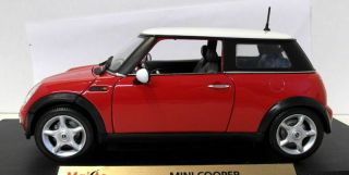 Maisto 1/18 scale Diecast - 31619 BMW Mini Cooper Red with white roof 2
