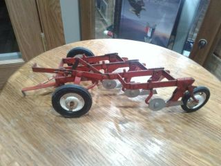 Vintage Tru - Scale 4 - Bottom Plow 1/16 Scale Farm Toy 3