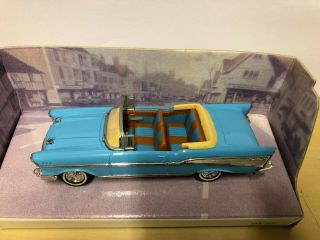 1:43 Matchbox Dinky Dy27 1957 Chevrolet Convertible Rare Brown Seats Boxed