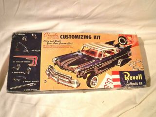 Revell Chrysler Yorker Customizing Kit 79 Accessories Plus Complete Car 1231