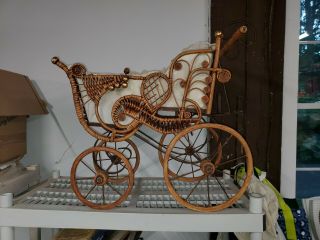 Antique/vintage Victorian Wicker Doll Carriage/pram