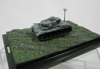 Dragon Models Can Do " Pocket Army " 1:144 Scale Tank With Display Case