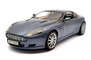 Motor Max 1/18 Scale Model Car M11j - Aston Martin Db9 - Metallic Blue