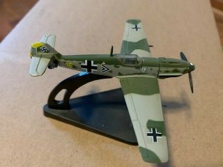 Diecast Metal Italeri Fabbri 1:100 WWII German Luftwaffe Bf - 109 E Fighter 2