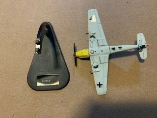 Diecast Metal Italeri Fabbri 1:100 WWII German Luftwaffe Bf - 109 E Fighter 3