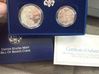 1993 Bill Of Rights Commemorative 2 Coin Set.  Uncirculated Silver Dollar And Si