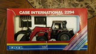 Ertl Case International 2294 1/32 Scale Die Cast Farm Tractor With 3 Attachments