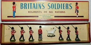 Old Britains 1950s Lead,  British Royal Welsh Fusiliers,  8 Piece Boxed Set 74