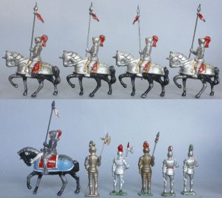 Hillco,  Crescent & Other Lead Knight Figures 2
